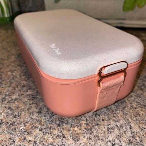 NEW: Our Place Layered Lunch Box Bento w/ Clips + Utensils - Picture 4 of 9